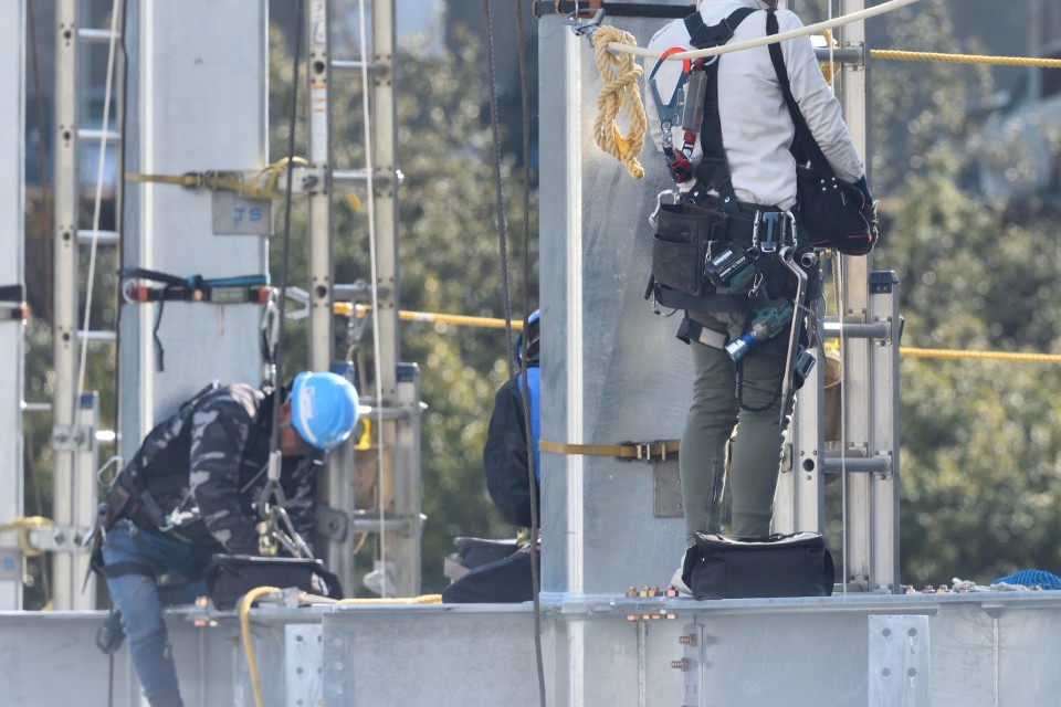 pixta_87641086_M-960x640